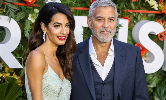 Uskladili stil: Amal pokazala kako se nosi animal princ, a sve vreme je za ruku drži elegantni Džordž Kluni (FOTO)