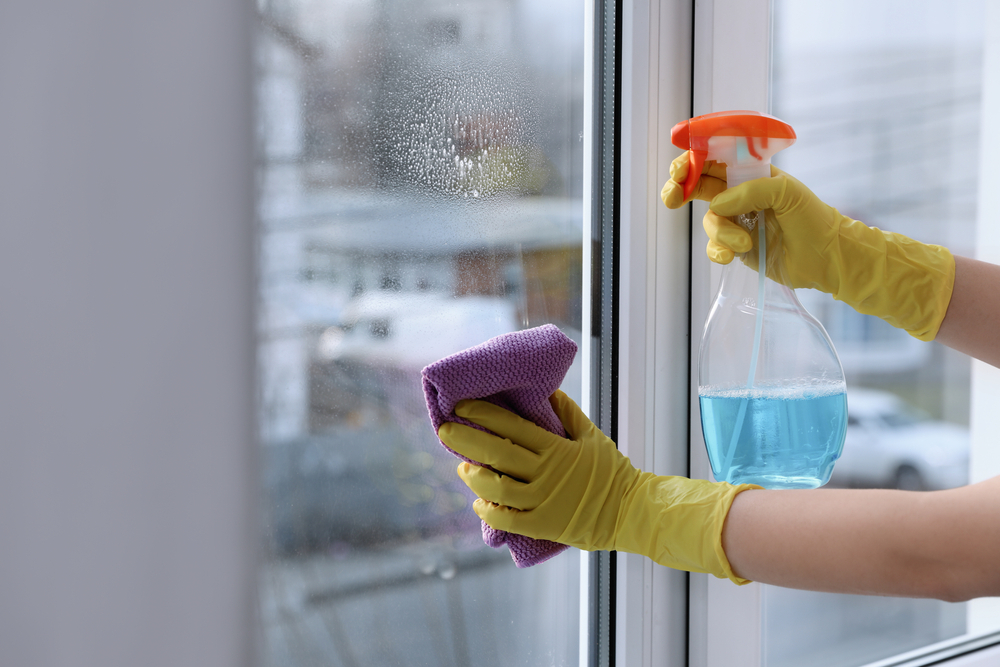 Trik za pranje prozora: Očistite lako i jednostavno stakla za samo par minuta