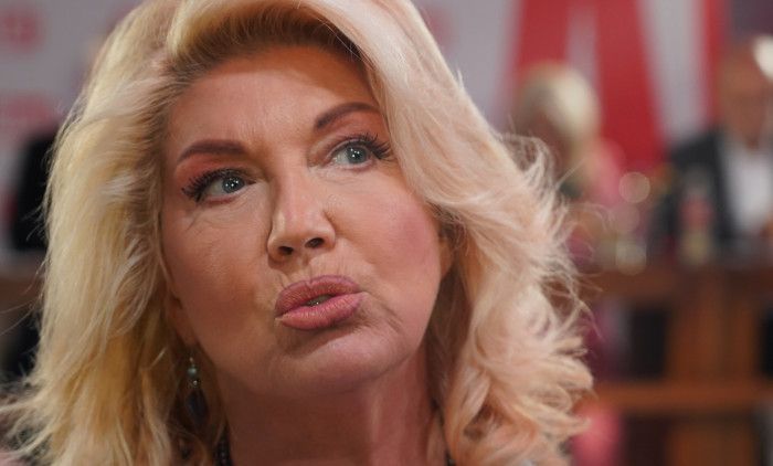 "NADAM SE DA ĆEMO IZGRADITI TOPLIJI I BOLJI ODNOS": Suzana Mančić progovorila o svom zetu koji je 23 godine stariji od njene ćerke