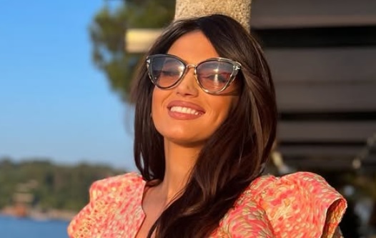 JEDNA OD NAŠIH NAJLEPŠIH VODITELJKI OTKRILA KOJE JE IME IZABRALA ZA ĆERKU: "Unela si neizmernu sreću u naše živote" (FOTO)