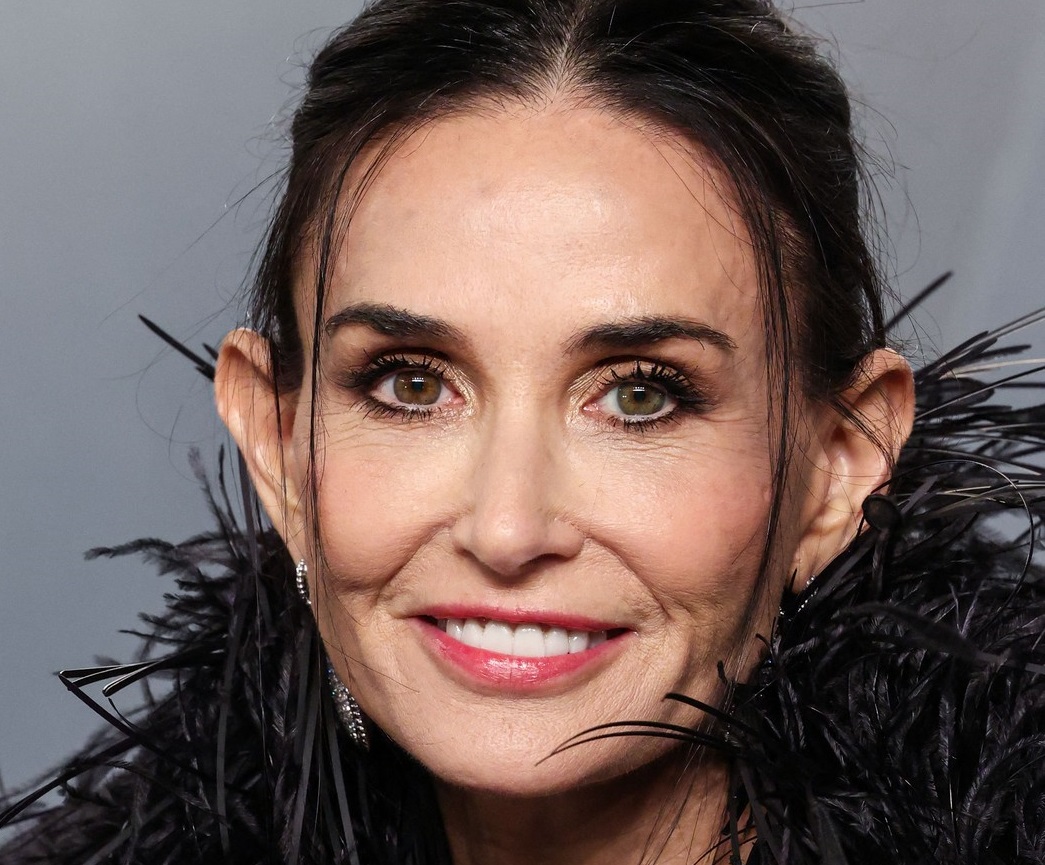 OTKRIVEN RAZLOG ZASTARŠUJUĆEG IZGLEDA DEMI MUR: I nema nikakve veze sa Ozempikom! (FOTO)