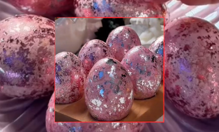 VIRALNI TREND FARBANJA JAJA: Svi su poludeli za ovom tehnikom, a sve što vam je potrebno su 3 prirodna sastojka (VIDEO)