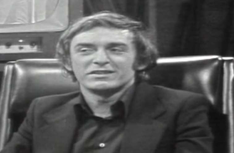 EVO KAKO SU IZGLEDALI POSLEDNJI SATI MOMA KAPORA: Nije mu puštala ruku do poslednjeg izdaha, u tim momentima dao joj je najvažniju životnu lekciju