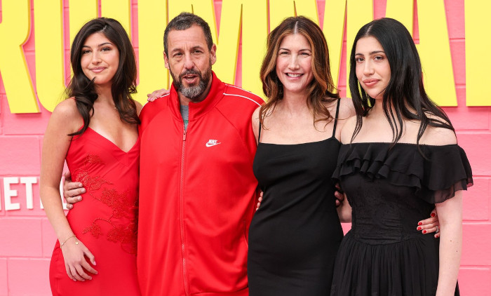 Jede ostatke hrane, kupuje nameštaj na buvljaku, a "težak" je milione dolara: Način života prebogatog holivudskog glumca iznenađuje mnoge