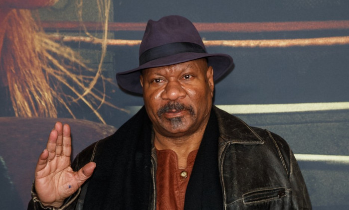 Slavni glumac se srušio u restoranu: Hitna pomoć brzo reagovala, a trenutno se nalazi u bolnici