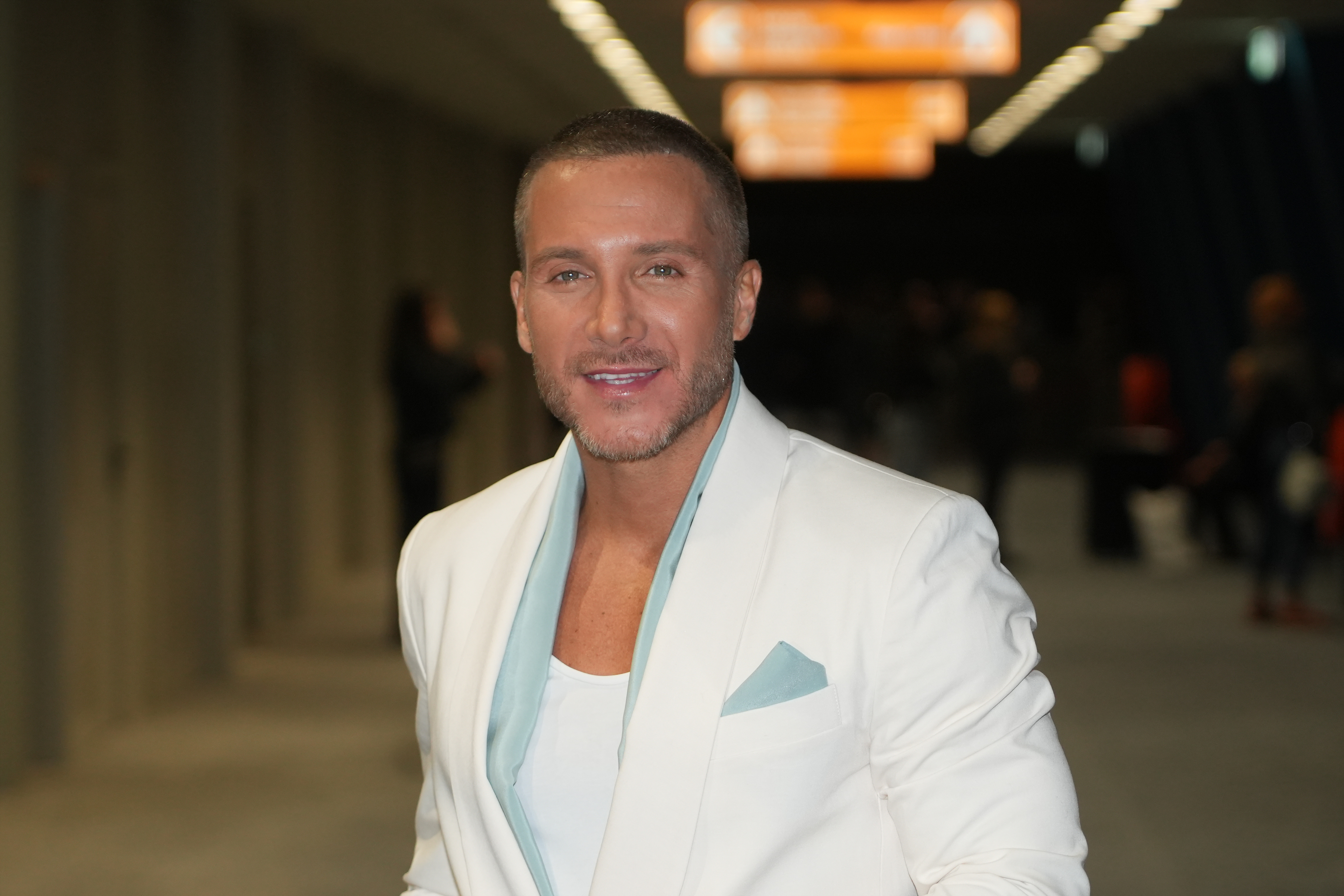OŽENIO SE SAŠA KOVAČEVIĆ: Zorana blistala u cvetnoj venčanici (FOTO)