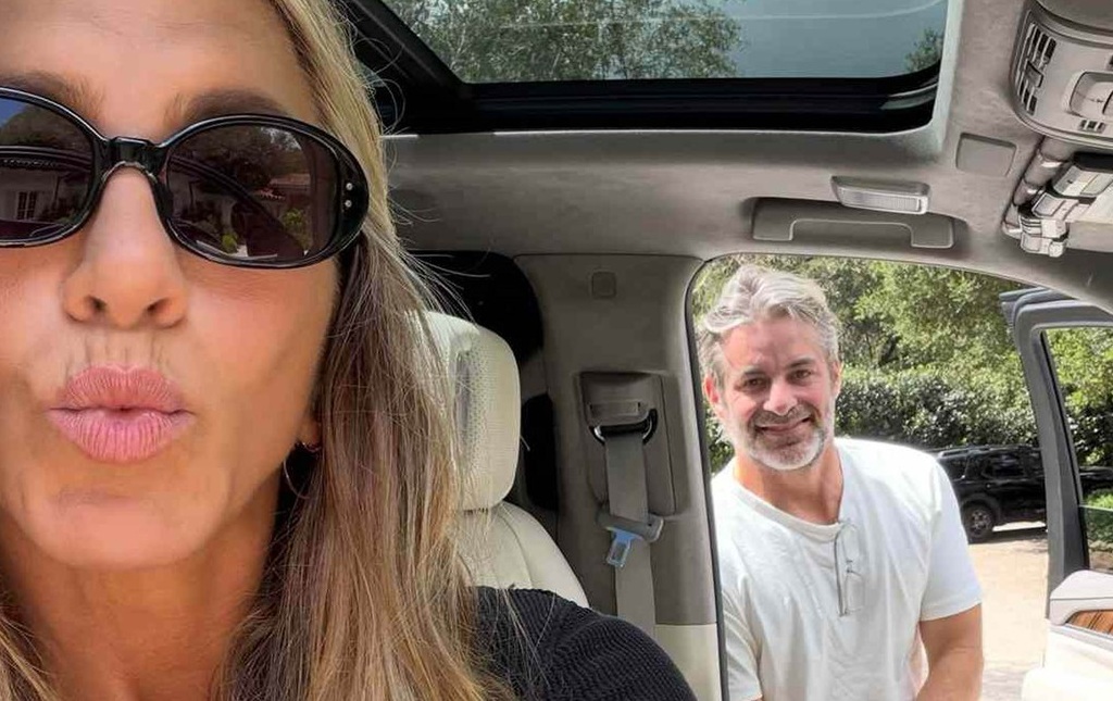 DŽENIFER ANISTON I GODINU DANA LJUBAVI: Omiljena glumica jednom fotografijom dokazala da živi bajku