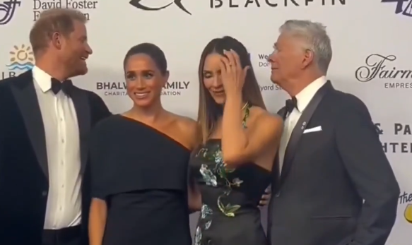 "PONIZIO JU JE ZA SVE PARE": Megan Markl pružila ruku slavnom producentu, a on prošao pored nje - snimak postao viralan (VIDEO)