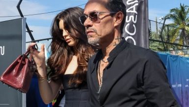 BIVŠI MUŽ DŽEJ LO U  58. GODINI ČEKA OSMO DETE: On i njegova 31 godinu mlađa supruga lepe vesti su podelili na predivan način