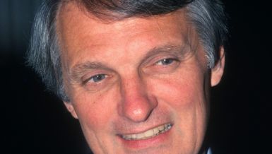 ЖИВОТНА ПРИЧА ПОСЛЕДЊЕГ ГОСПОДИНА У ХОЛИВУДУ: Од тешког детињства и борбе с болести до готово 70 година љубави с истом женом