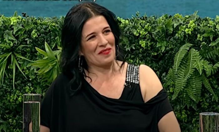 1645193528_nela.jfif