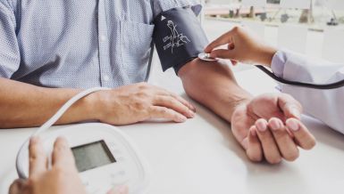 AKO IMATE VISOK PRITISAK, IZBEGAVAJTE OVU JUTARNJU NAVIKU: Može da bude opasna 