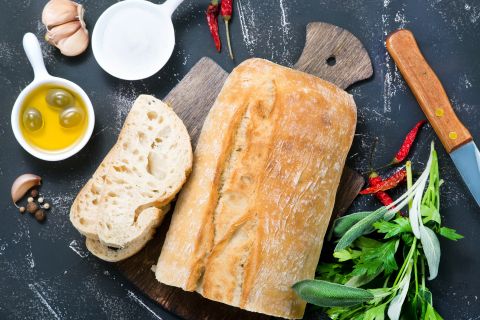 5 NAČINA DA ISKORISTITE STARI HLEB: Poslušajte savete zahvaljujući kojima on može biti ukusan i kada nije svež