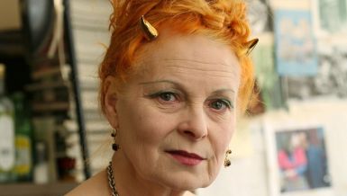 PRED KRALJICOM SE PROŠETALA BEZ GAĆA, RUŠILA PRAVILA DO POSLEDNJEG DANA DAHA: Život Vivijen Vestvud je inspiracija!