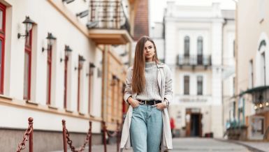 ФАРМЕРКЕ КОЈЕ ЋЕ ВЛАДАТИ ПРОЛЕЋЕМ: Долазе из раних 90-их и прави су модни класик 