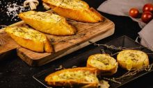 1654173725_garlic-bread-gdc4824e0c_640.jpg