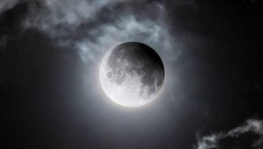 3. MARTA NAS ČEKA TOTALNO POMRAČENJE  MESECA: Biće u znaku Device i donosi velike promene za 4 znaka 