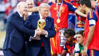 ВОДИТЕЉ МИСЛИО ДА ЈЕ МИКРОФОН ИСКЉУЧЕН, ПА КОМЕНТАРИСАО ТРАМПА: Снимак са финала Светског првенства постао виралан (ВИДЕО)