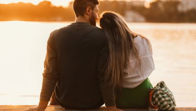 5 НАЈБОЉИХ ЉУБАВНИХ ПАРОВА ХОРОСКОПА: Срећа им је записана у звездама 