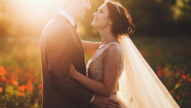 Danas su MLADENCI: Ove običaje treba da ispoštujete za dug i srećan brak 