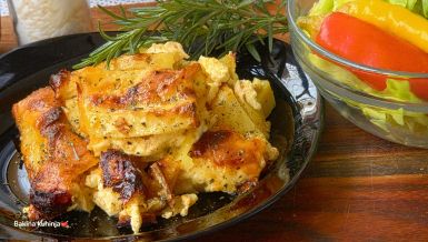 РЕЦЕПТ ЗА ПРЕЛИВЕНИ КРОМПИР ИЗ РЕРНЕ: Идеалан ручак за крај недеље (ВИДЕО)