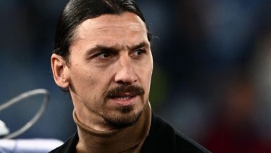 KO JE OTAC ZLATANA IBRAHIMOVIĆA: Bio je pevač narodne muzike, a dok je majka radila 2 posla da bi prehranila decu, on je bio u kandžama alkohola