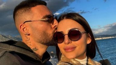 АНАСТАСИЈА ПОДЕЛИЛА ДО САДА НЕВИЂЕНЕ ФОТОГРАФИЈЕ ИЗ ПОРОДИЛИШТА: Први тренуци са сином Илијаном (ФОТО) 