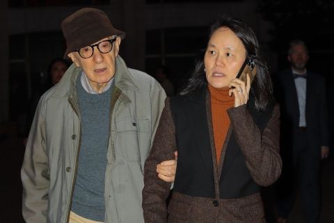 ŽENA VUDI ALENA NAPOKON POKAZALA SVOJE PRAVO LICE: Sun Ji je Džefriju Epstinu ovako opisivala devojčicu od 15 godina, ljudi su u šoku!