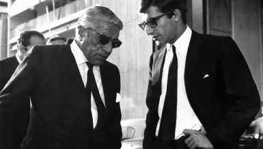 БИО ЈЕ НАСЛЕДНИК МИЛИЈАРДИ, УМРО У 24. ГОДИНИ: Отац није хтео да га сахрани, три недеље чувао његово тело 