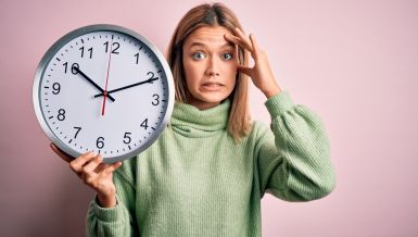 KAD POMERAMO SAT? Evo kome teže pada zimsko računanje vremena