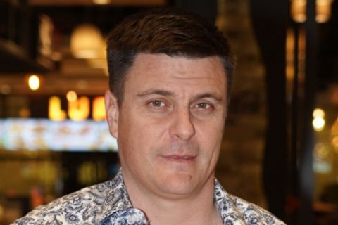 "ON JE ZLO": Vuk Kostić iznenadio izjavom o kolegi sa kojim se druži ceo život