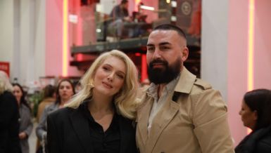 СЛАВЉЕ У ДОМУ САШЕ КАПОРА: Николина му спремила прелепо изненађење - \