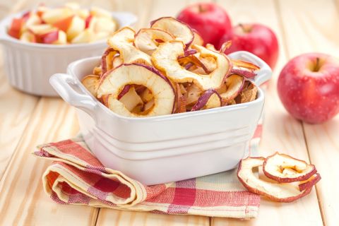 POSNA GRICKALICA: Spremite čips od jabuka 