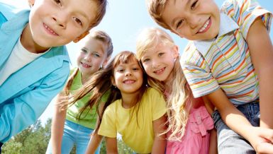 PROGLAŠENA NAJBOLJA ZEMLJA ZA ODGAJANJE DECE: Evo koje se nalaze u top 20