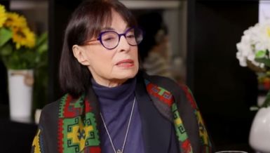 НАЈКОНТРАВЕРЗНИЈА СРПСКА ПРИНЦЕЗА ОТКРИЛА ИСТИНУ О ОДНОСУ СА МОМОМ КАПОРОМ: Причало се да су имали страсну аферу у Њујорку и да јој је посветио роман