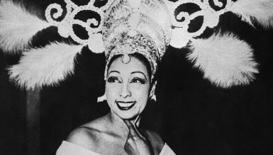 ČUDESAN ŽIVOT ŽENE KOJA JE ZABAVLJALA PARIZ DVADESETIH GODINA PROŠLOG VEKA: Džozefina Bejker je žena zvana - HRABROST, a nastupala je i u Beogradu