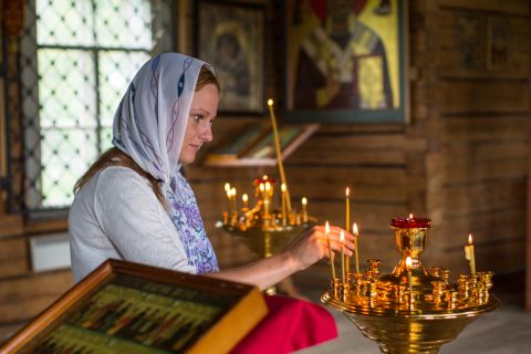 SVE DEVOJKE DANAS TREBA DA ISPOŠTUJU JEDAN OBIČAJ: Veruje se da će ih sreća pratiti cele godine ako urade ovo