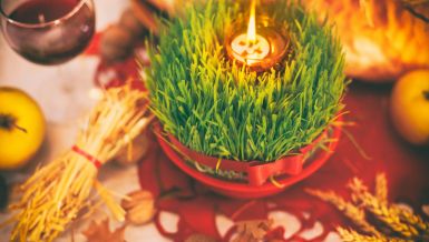 КАКО СЕ ПРАВИЛНО ЧЕСТИТА БОЖИЋ: Да ли је исправно \