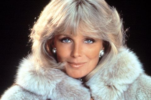 BILA JE NAJGLAMUROZNIJA ŽENA "DINASTIJE", A ŽIVOT JOJ JE DONEO MNOGO BOLA : Muževi su joj zadali najteže udarce, evo kako danas izgleda Linda Evans