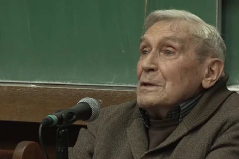 KAKO DA ZNATE DA VAM JE NEKO PRAVI PRIJATELJ: Upamtite mudre reči Vladete Jerotića