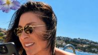 ИМА 83. ГОДИНЕ И ИЗГЛЕДА КАО ЗМАЈ: Султанија се сликала у купаћем костиму и нико не може да верује својим очима! (ФОТО) 