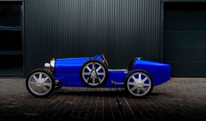 1595783952_The-Bugatti-Baby-II-in-French-Racing-Blue.jpg