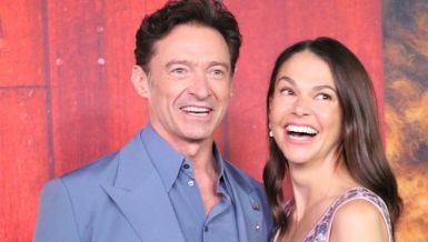 Jedva se razveo od žene zbog druge, sada ga snašle još teže muke: Deca Hju Džekamana ne pristaju na ovo! (FOTO) 