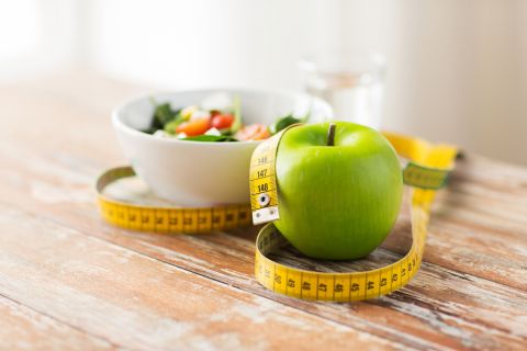 Vitamini koji bi mogli da nam pomognu da izgubimo kilograme: Evo zbog čega su važni pored vežbanja 
