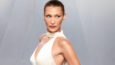 Једна од најлепших жена на свету болује од тешке болести: Заразила се пре више од 10 година и од тада се бори 