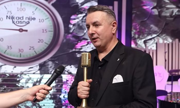 POBEDNIK TAKMIČENJA "NIKAD NIJE KASNO" DOŽIVEO SAOBRAĆAJKU PRED FINALE: Bio u kolima sa suprugom koja je trenutno u bolnici - "Mnogo mi je teško"