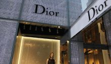 1644275057_dior-g4dfdcdad9_640.jpg