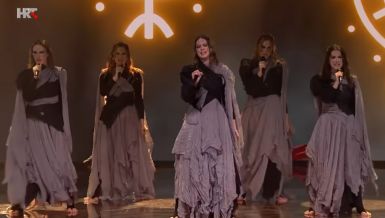 O ČEMU ZAPRAVO PEVA \