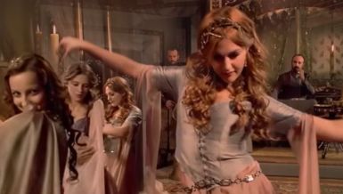 ИСТОРИЧАРИ КАЖУ ДА СУ ДЕВОЈКЕ У ХАРЕМУ ИМАЛЕ НАЈМАЊЕ 150 КИЛОГРАМА: Ово је права истина о изгледу конкубина