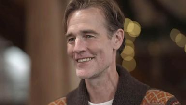 BILI SU LUDI JEDNO ZA DRUGIM 16 GODINA, IMAJU ŠESTORO DECE: Ko je supruga Džejmsa van der Bika koja je bila uz njega do samog kraja?